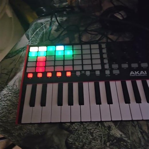 button pushing music dec 28 midi keyboard apc key25