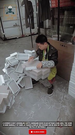 Super-Fast Cardboard Box Assembly Process! Expert Worker Assembles Hundreds of Boxes in Minutes