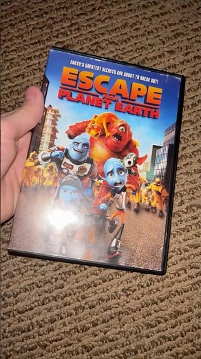 Escape From Planet Earth (2013) DVD Review