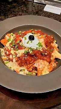 Best Homemade Veg Nachos You'll Ever Eat 🧀 Nachos with Salsa&sour cream #mexicannachos #easyrecipe