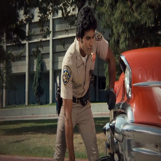 CHiPs S1.E10 - Highway Robbery #P11 | Kia zeroten