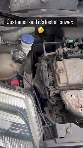 1.7M views · 9.9K reactions | Customer said it’s lost all power..  no coolant in it & shredded the belt #timingbelt #mechanic #mechaniclife #mechanicproblems #diydaly #vehicletechnician #cargarage #garagelife #motortrade #mechanicsofinstagram #mechanicsoftiktok | DIYDaly | Facebook