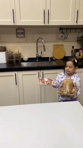 1.6M views · 10K reactions | You have to do this on the first day of Ramadan, you'll die for it  Do you like it?  Marom hair collection from @shahd_beaut.y I told you about it before, it's one of the best collections we use Unnatural softness and hydration for the hair And it works best to lengthen the hair 懶 I recommend it | GULAM OFC | Facebook