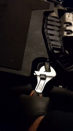 Trick To Remove Stuck Oil Cap #shorts