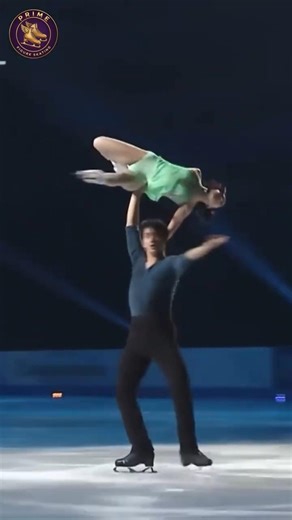 三浦璃来＆木原龍一 💫 カーニバル・オン・アイス 2023｜ペアの魔法 #shorts