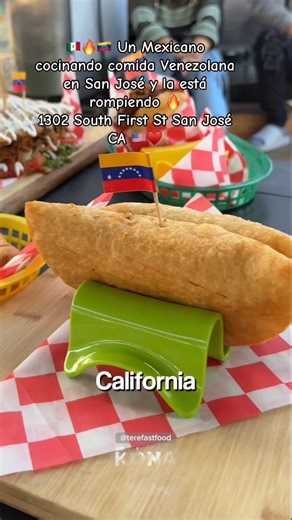 ¡Motivados a romperla! Una venezolana le cambió el menú a este mexicano y juntos montaron un foodtruck de comida venezolana en California 👏🏻😍🇻🇪🇲🇽🇺🇸 #comidavenezolana 📹 Video original del foodtruck venezolano en California Tere's Fast Food, encuéntralos aquí 👉🏻 @terefastfood 👈🏻😎🇻🇪🇲🇽 #venezolanosenusa #mexicanosenusa #gastronomiavenezolana #venezolanosenhouston #igersvenezuela #igerscaracas #venezolanosentexas #venezolanos #estadosunidos #venezuela #usa #venezolanosporelmundo #v