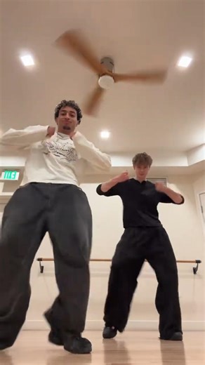 ONE DANCE NEW DC!! #onedance #drake #challenge