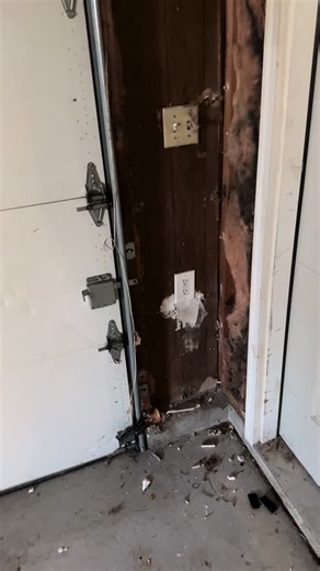 Transforming a Garage into a Craft Studio