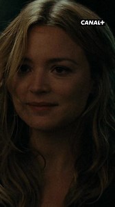 Virgine Efira Pierre Niney = comédie romantique. Quelqu’un a une meilleure équation à proposer pour commencer l’année ? 🤩 20 ans d'écart, c'est dispo sur CANAL . | CANAL Cinéma