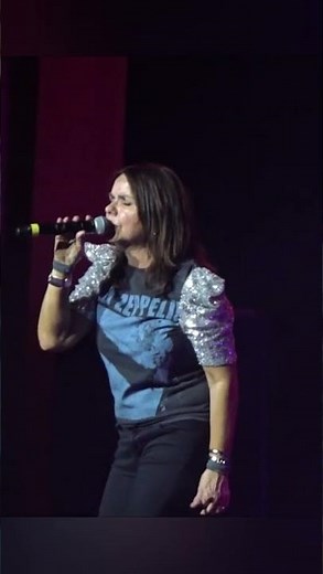 Patty Smyth - Sometimes Love Just Ain't Enough (Live)