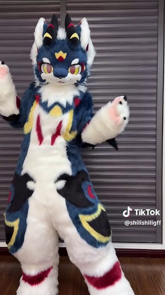 Electrifying Blue Dragon Cub! Eye Attack Tail Flick = Instant Heart Melt! #furry #fursuit #kemono #fursuitmaker #cute