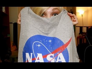 HOW TO: Cut T-shirts into Tank Tops and Giveaway!! (CLOSED)