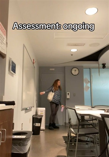 That feeling when you find a whole empty classroom waiting just for you to sit down and start that 650 card anki deck and First Aid rapid review but also that feeling like why are you always alone ? Oh right- because everyone in your entire class other than the person who expanded has already passed step 1 except you #step1 #medstudent