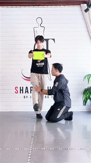 เรียนเดินแบบเสริมบุคลิกภาพ #sharpsharpstudio #จริตครูตุ้ย #สอนเดินแบบ
