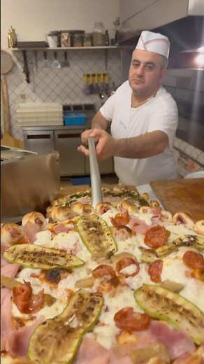 𝐔𝐧𝐚 𝐁𝐞𝐥𝐥𝐚 🔥#pizza #pizzaschool #italianfood