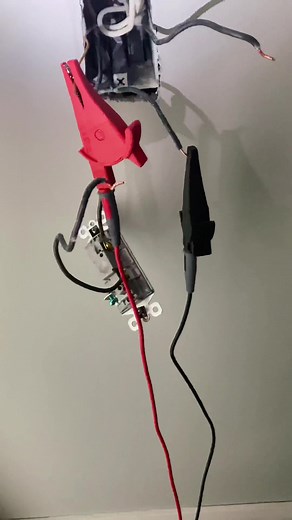 Troubleshooting Power Issues with Advanced Circuit Tracer from Klein Tools