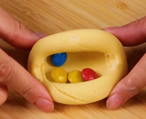 2.3M views · 10K reactions | Simple yet delicious baking ideas you can try | 5-Minute Crafts UK | Facebook