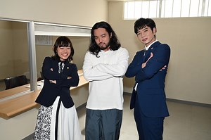 R-指定が「99.9」に出演！松本潤からの無茶ぶりでフリースタイルラップを披露 - CINEMAS＋