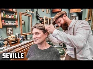 💈 Haircut & Ear Hair Singeing With The Brazilian Barber of Seville | La Navaja Barbershop