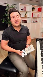 12K views · 123 reactions | ⚡️Quick warm-up routine before shooting . . Warming up before playing the piano is like stretching before sports. It gets your fingers ready, prevents injuries, and makes your playing smoother‼️ It’s like a quick exercise for your fingers, helping you play better and enjoy music way more! Don’t forget to warm up before playing #piano #pianist #warmup #technique #pianoplayer #musicbooks #booklover | Pianote | Facebook