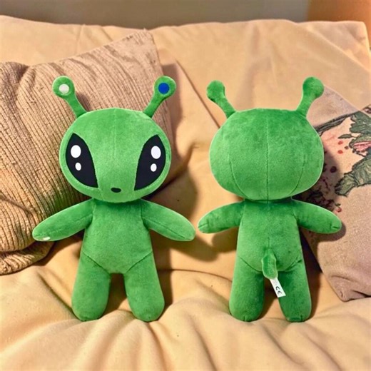 Green Alien Plush Toy : Stuffed Animal Kawaii Space Creature Plush Doll Gift - Etsy