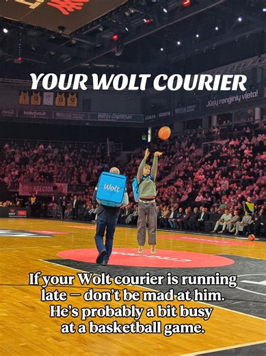 Don’t be mad at your Wolt courier. #basketball #lithuania