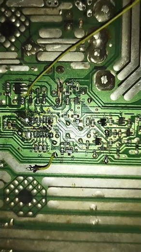 IC track fault in car amp