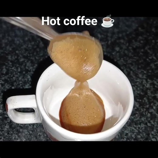 Hot coffee bena kisi machine ke☕🥰 #shortvideo