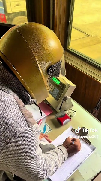 Hamlet 😂 #Trend #helmet #funnytiktok #fyp #foryou