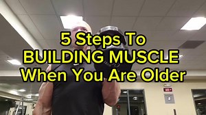 𝟱 𝗦𝘁𝗲𝗽𝘀 𝗧𝗼 𝗕𝘂𝗶𝗹𝗱𝗶𝗻𝗴 𝗠𝘂𝘀𝗰𝗹𝗲 𝗪𝗵𝗲𝗻 𝗬𝗼𝘂'𝗿𝗲 𝗔 𝗟𝗶𝘁𝘁𝗹𝗲 𝗢𝗹𝗱𝗲𝗿 Get this course and coaching session! https://skiplacourmembers.com/solutions-for-older-men | Skip La Cour
