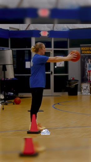 Evolution Basketball Training on Instagram: "Simple and effective drill to focus on driving the ball low and fast to create space, then elevating. 📍 Location: Cape Court Facility 👤: Coach Bri 🤝🧬 #evofam"