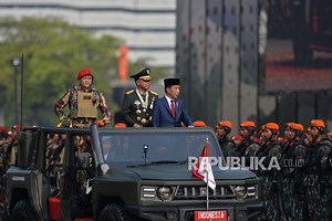 Jokowi Berterima Kasih ke Prabowo Telah Modernisasi Alutsista TNI