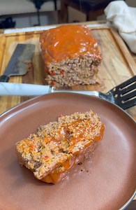 333K views · 1K reactions | this secret ingredient makes the best meatloaf this cooking tutorial shows a cooking hack to make the best meatloaf for your friends and family at home. | The Digital Homestead | Facebook