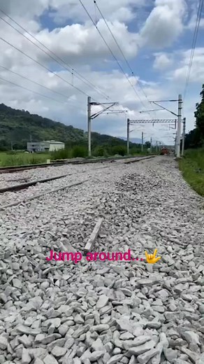 Jump around train... just watch and jump. Dare to travel with it? Reposted Credits to the author #twoparallellines #railways #railroad #trains #infrastructure #passion #work #cfr #romania #world #europe #france #germany #uk #america #usa #asia #china #pakistan #india #japan #speed #summer #travel #vacation #spectacular #follow #viral #original #scenic #calatori | Two parallel lines
