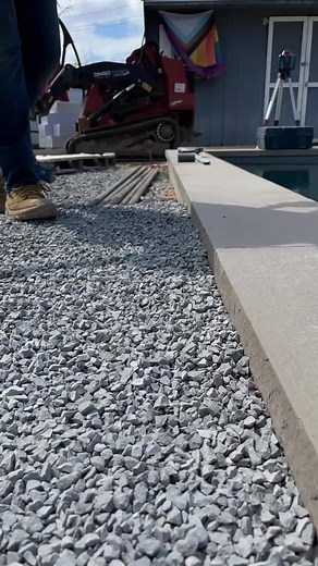 Perfect Leveling for Pavers on Patio: Hardscaping Tips