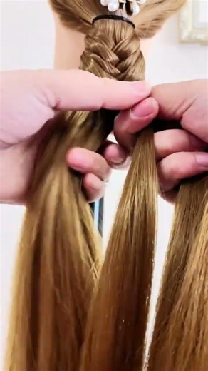 The basic technique of fishbone braids#Compile and distribute tutorials#Hair Tying tutoria