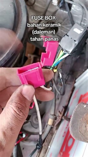 FUSE BOX BAHAN KERAMIK