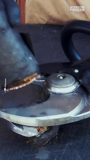 Hydraulic cutters provide enough power to slice even the toughest materials. ✂️ They can be used for cutting objects easily such as pipes, strips, and metal cables. #Engineering #Reels | Interesting Engineering