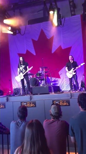 Todd Kerns Performs “Ugly” Live with TOQUE | Age of Electric Classic – Sun Peaks 2025