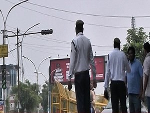 596K views · 2.7K shares | Motor Vehicle Act: Delhi police flout traffic rules | ABP Live | Facebook