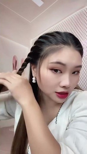 ✨ Sleek Middle-Part Hairstyle Tutorial | Easy Everyday Look 2025 💫