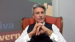 Il Paradiso delle Signore, Roberto Farnesi a Blogo: "Sono contento del successo, quella fascia di Rai 1 era un po' critica e gli abbiamo dato nuova linfa" (Video) - TvBlog