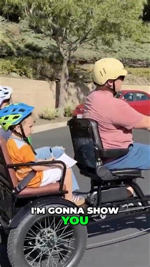 This video showcases the features and ease of maneuvering a three-wheeled electric bike. See it in action and understand its capabilities. #ElectricBike #ThreeWheeled #BikeLife #Maneuverability #ElectricVehicle | Sixthreezero Bicycle Co.