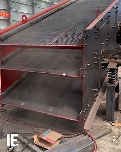 1.3M views · 3.2K reactions | This screening machine is perfect for sorting through mined rocks or sand.  justinli.machines / IG | Interesting Engineering | Facebook