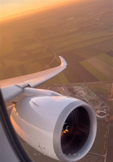 Just trust me✈️😍 #aviation #aviationlife #flying #planes #edit #4K #4kquality #aviationtiktok #aviationlover #fyp #avgeek #airport #aesthetic #beautiful #pilot #runway #engine