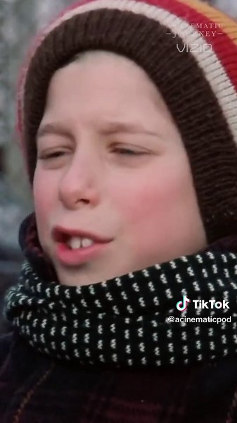 The TRUE STORY about the flag pole scene from #achristmasstory. #fyp #filmtok #filmmaking #christmasmovies #christmas