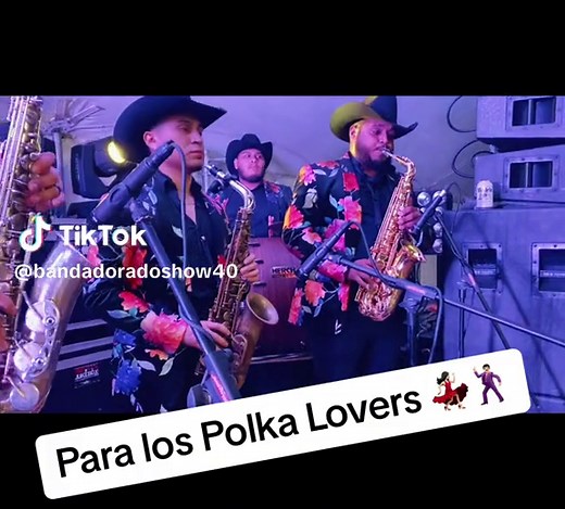 Pa toda la raza que le gustan las polkas ! #polkasmakeherdance #polkas #polkalovers #durango #bailes #usa #bandadoradoshow🦂
