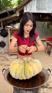 Cooking yummy deep fried pumpkin jelly recipe