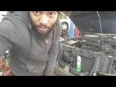 Replacing Radiator 2002 GMC Envoy 4.2 Live