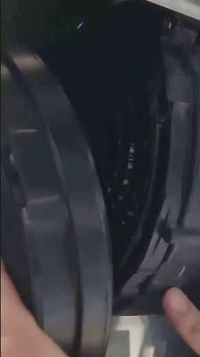 how to change cooker hood filter